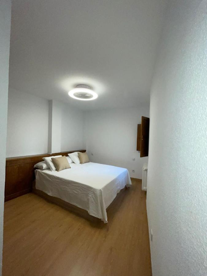 Appartement Puerta Del Hierro à Siguenza Extérieur photo